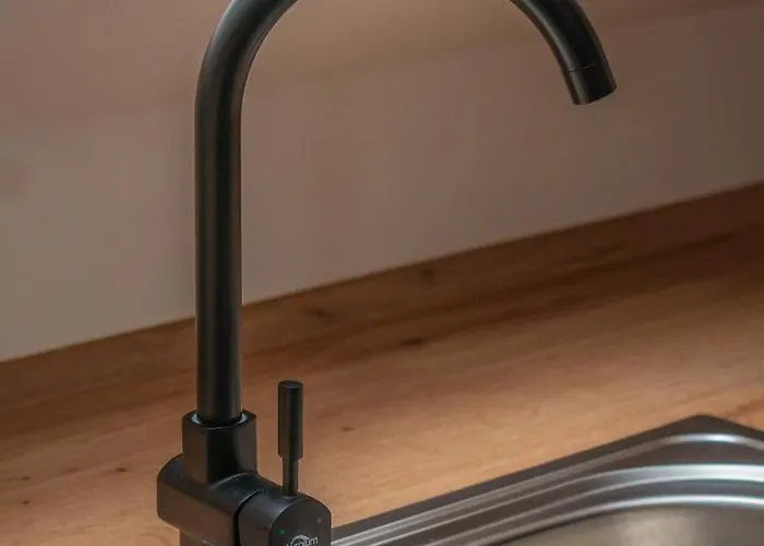 Appartementhaus- Bredner / Iv *